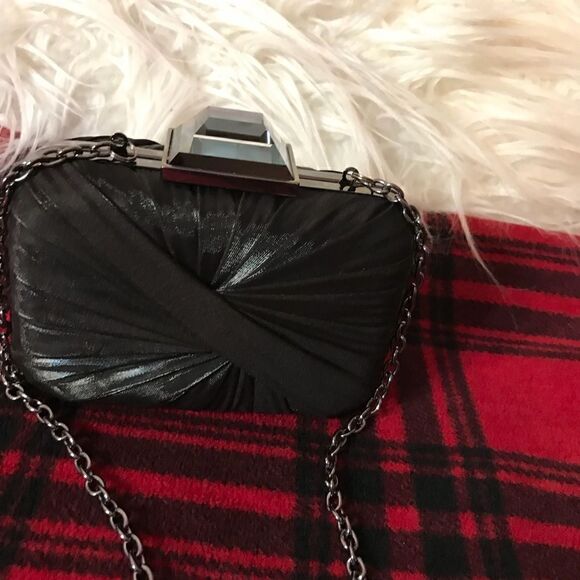 Sandra Roberts black classic clutch - Picture 5 of 8